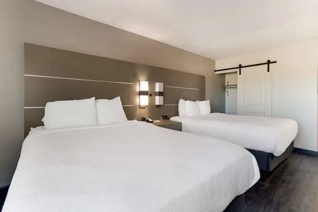 Room, 2 Queen Beds, Accessible, Best Western Grants Inn 1/4
