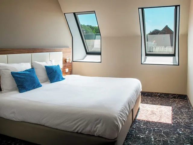 غرفة ديلوكس بسريرين منفصلين، The Lake Hotel Amsterdam Airport 1/4