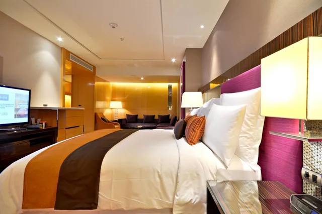 جناح كلوب ركني بسرير كينج، Renaissance Bangkok Ratchaprasong Hotel 2/10