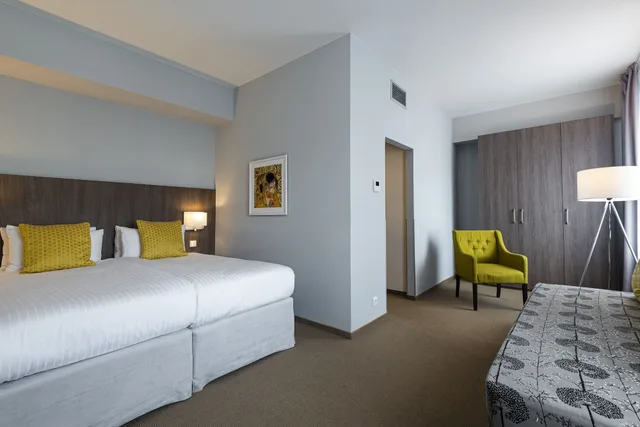 غرفة تنفيذية بسرير كينج، Grand Hotel International 4/9