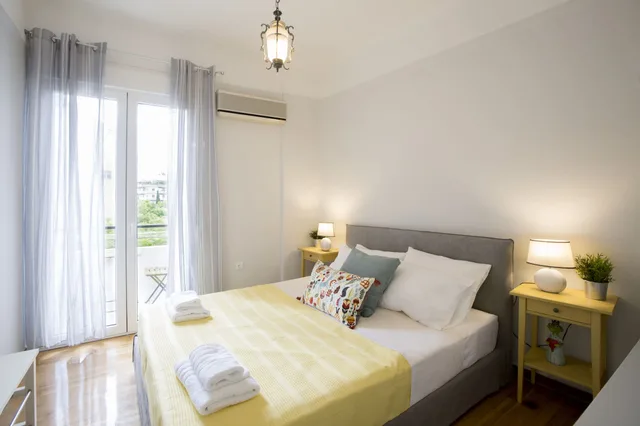 شقة بسرير مزدوج وسريرين منفصلين بغرفتي نوم، Attractive Flat Near Acropolis Museum 1/6