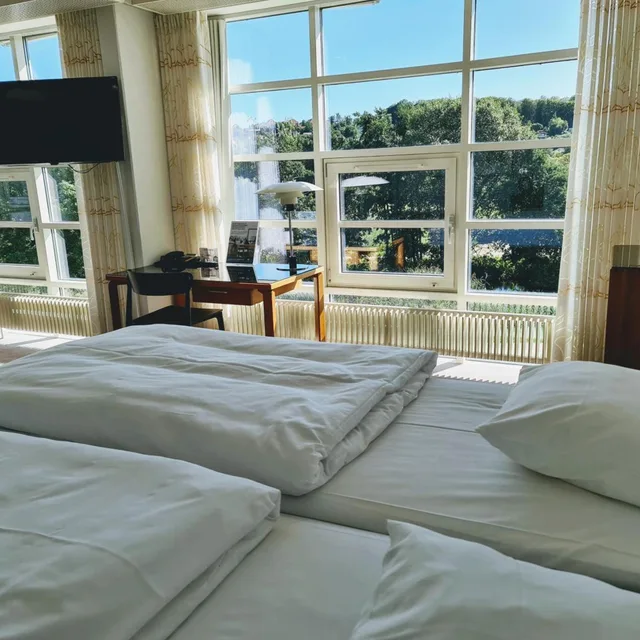 جناح جونيور، Vejle Center Hotel 2/3