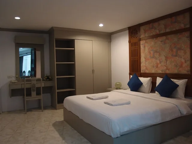 Family Suite, 1 Single and 2 Double Beds، Blue Garden Resort Pattaya 1/10