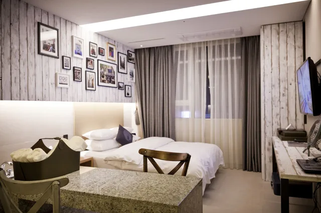 جناح بسريرين منفصلين، Hotel The Designers Hongdae 8/10