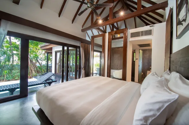 Villa, Double Bed, Ocean View, with Pool، Zara Resort (ex The Privilege Hotel Ezra Royal Beach) 1/10