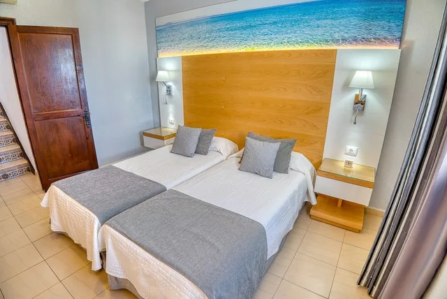 1 Bedroom, Apartment, Double Bed, Sofa, Ona Las Rosas 1/9