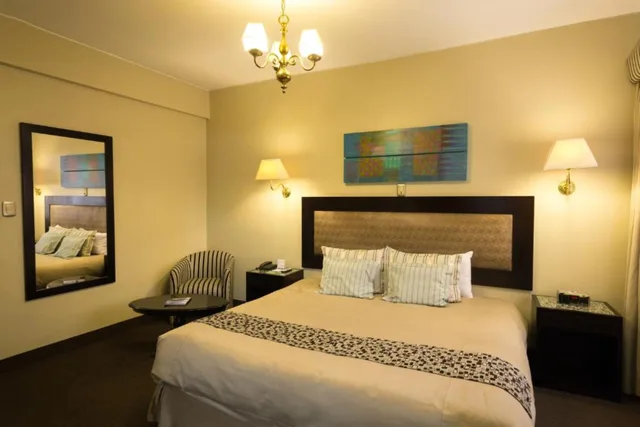 غرفة بسرير كينج، Wyndham Costa del Sol Cajamarca 2/5