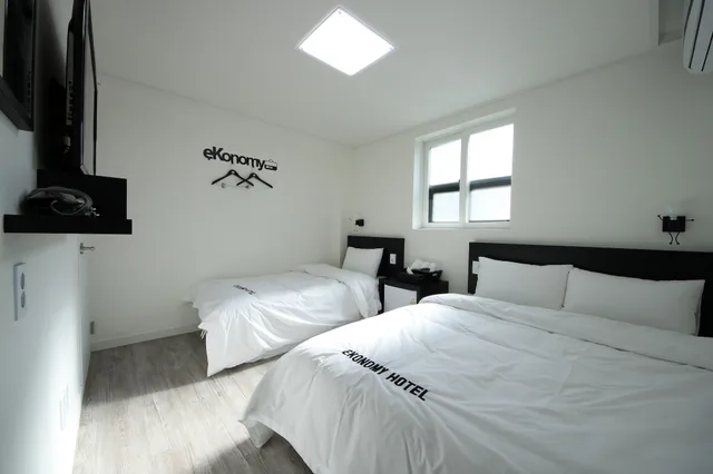 غرفة بزنس بسرير مزدوج، Ekonomy Hotel Incheon 3/10
