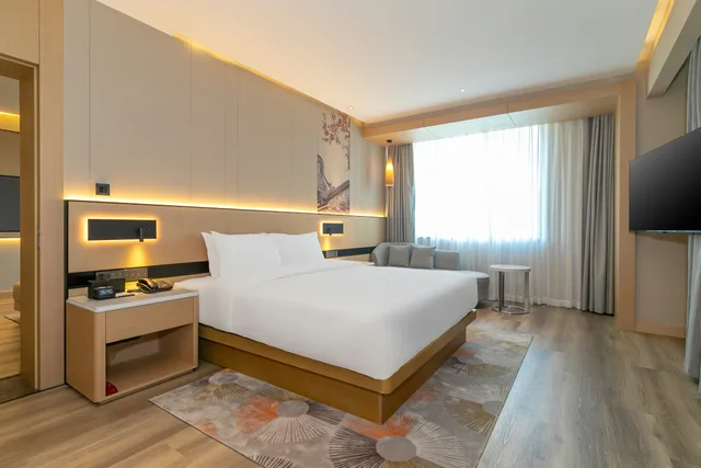 جناح بزنس بسرير كينج، Hilton Garden Inn Foshan 2/3