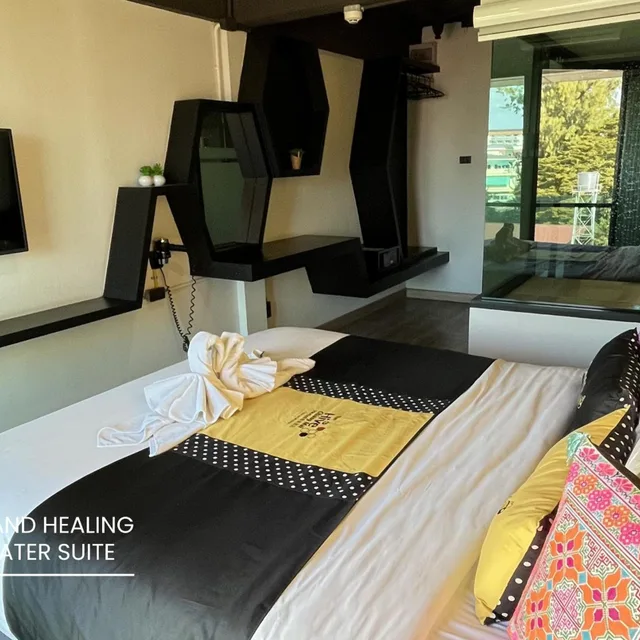 غرفة ديلوكس ثلاثية، The Hive Chiang Mai 1/3