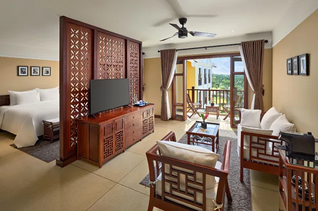 جناح بإطلالة على المسبح، La Siesta Resort Spa Hoi An 2/2