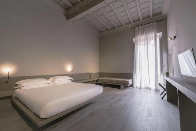جناح ديلوكس بغرفتي نوم، Hotel dei Barbieri 1/3