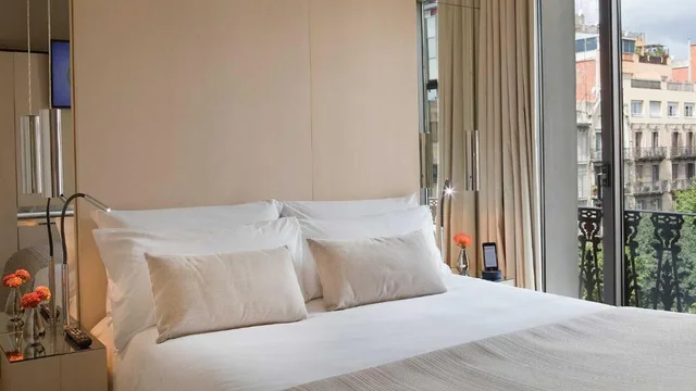 غرفة ديلوكس مفردة بسرير كوين، Cram Hotel 7/10