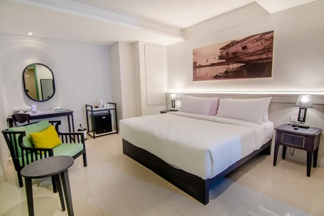 Deluxe Room, Jambuluwuk Thamrin Hotel 6/11