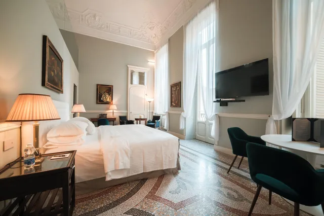 غرفة فاخرة بسرير كينج، Royal Palace Hotel and Spa 2/6
