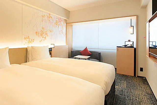 غرفة قياسية بسريرين منفصلين مع سرير إضافي، Richmond Hotel Premier Kyoto Ekimae 1/3