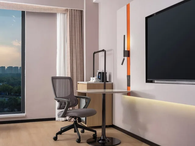 Holiday Inn Express Gongyi City Center by IHG، Gongyi 37/49