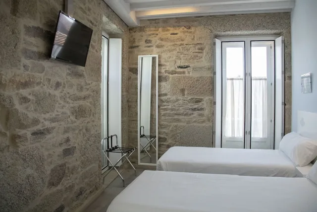 غرفة ثلاثية بثلاثة أسرّة، Hotel Alda San Bieito 1/1