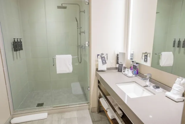 غرفة قياسية بسرير كينج، Hard Rock Hotel & Casino Sioux City 9/10