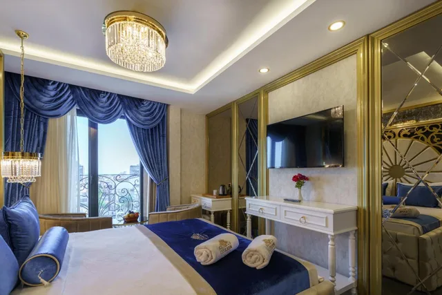 Deluxe, Les Lion Luxury hotel & spa 9/10