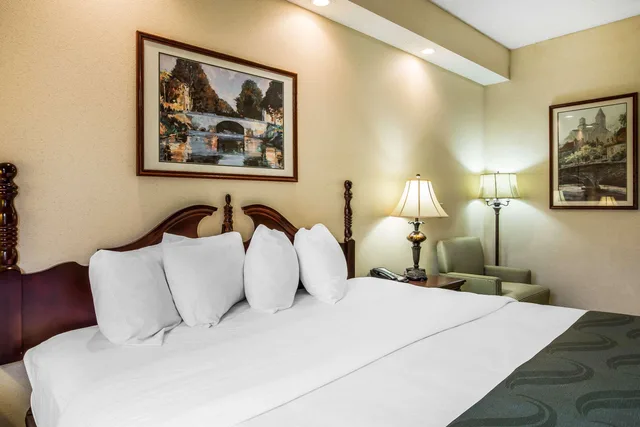 Room, King Bed, Quality Inn Newnan - Atlanta South 5/6
