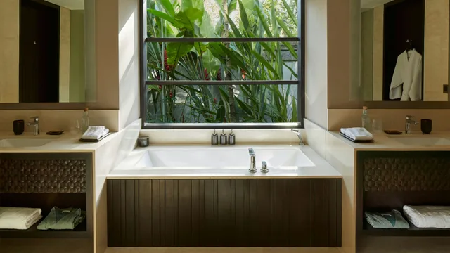 Jungle Pool Pavilion، Nirjhara 4/4