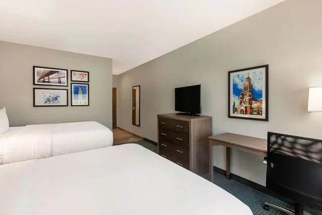 غرفة بسريرين كوين لذوي الإعاقة، La Quinta by Wyndham Lafayette Oil Center 2/4