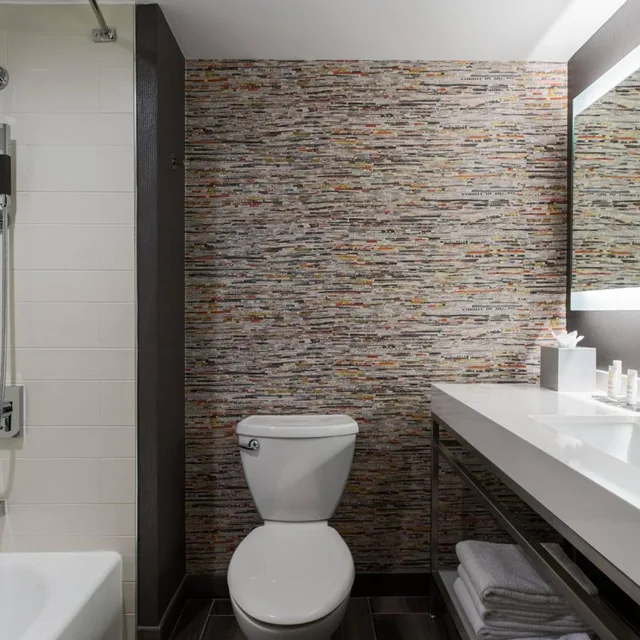 غرفة بسرير كينج بإطلالة على المرفأ في طابق مرتفع، Baltimore Marriott Waterfront 6/7