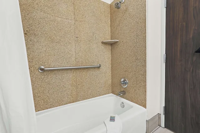 Standard, King Bed, Accessible, Best Western Iowa/Lake Charles East 3/3