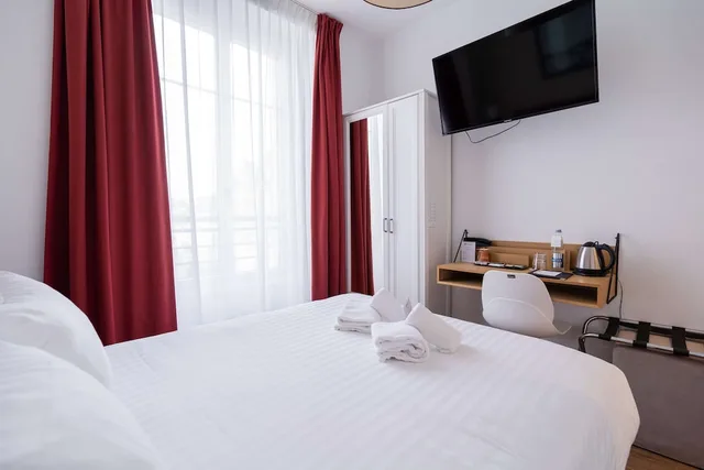 غرفة كلاسيكية بسرير مزدوج بإطلالة على المدينة، Best Western Hotel De La Plage 2/9