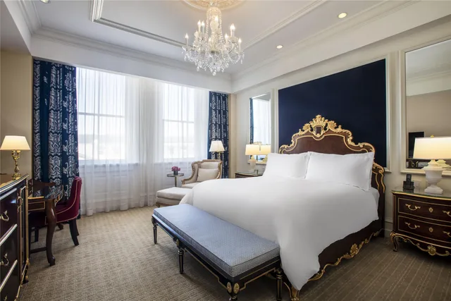 غرفة بريميوم بسرير كينج، Waldorf Astoria Washington DC 1/1