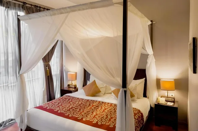 Pool, Loft, Suite, Villa, Queen Bed، 18 Suite Villa Loft Kuta 3/10