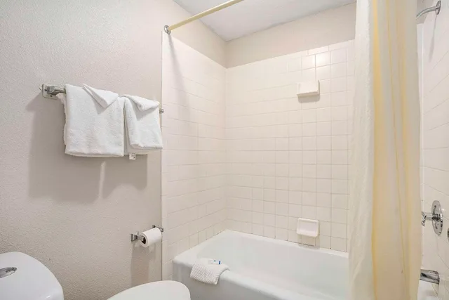 غرفة بسريرين كوين، Rodeway Inn Grand Haven - Mi 6/8