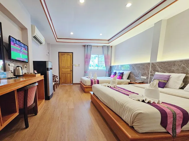 بنغل عائلي بسرير كينج وسرير كوين، Phaithong Sotel Resort 1/6