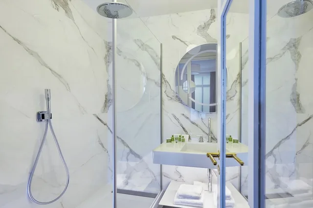 غرفة بريميوم بسرير كينج، Holiday Inn Paris - Gare De Lyon Bastille 4/4