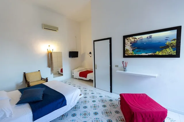 Family, Quadruple, 1 Queen and 1 Single Bed, Murphy Bed, Sea View، Vietri 1/4