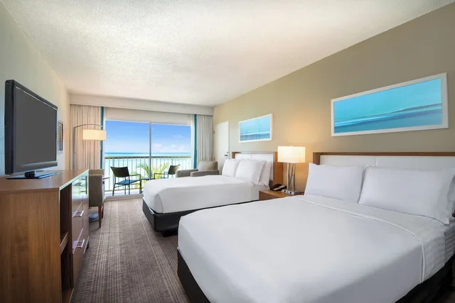 Standard, 2 Double Beds, Ocean Front، Holiday Inn Resort Aruba-Beach 1/4