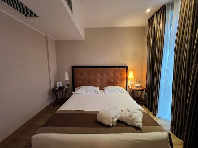جناح جونيور بسرير كينج، Hotel Master 2/10
