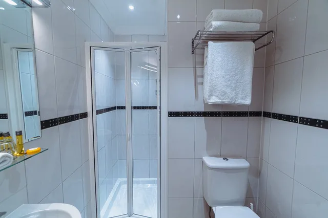 Inner, Double Bed، London House Hotel 7/9