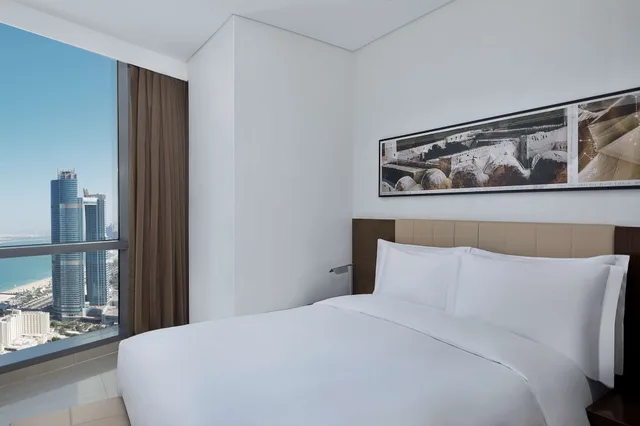 شقة بسرير كينج بإطلالة على البحر بغرفة نوم واحدة، Conrad Abu Dhabi Etihad Towers 3/8