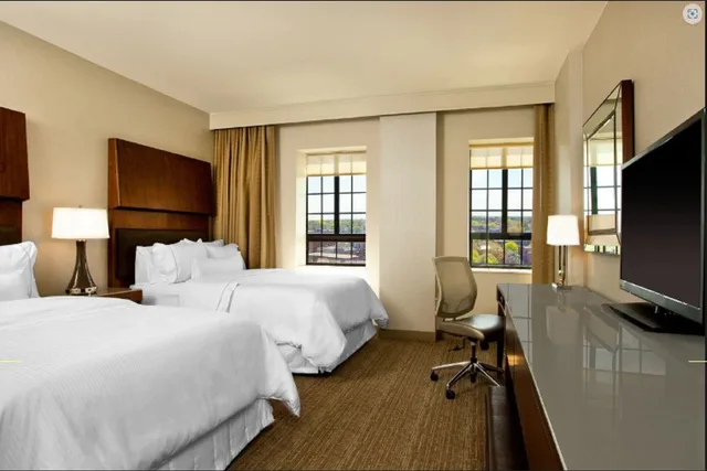 غرفة بسريرين مزدوجين، The Westin Portland Harborview 6/6