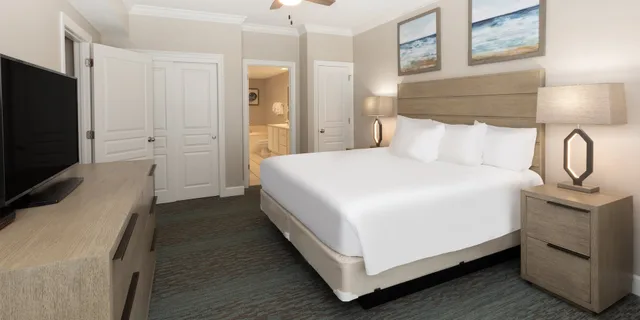 شقة بسرير كينج بإطلالة على البحر بغرفة نوم واحدة، Palm Beach Resort Orange Beach a Ramada by Wyndham 1/2