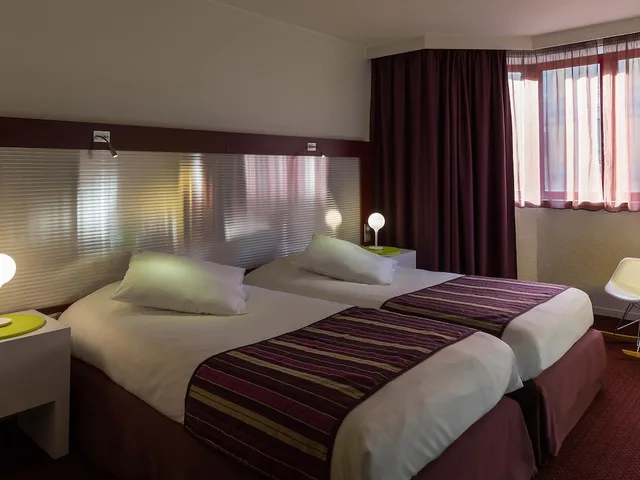 غرفة كلاسيكية بسريرين منفصلين، Mercure Strasbourg Centre Hotel 3/10