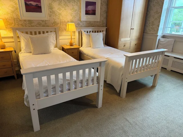 Standard, Twin Beds, Bathtub, The Old Orleton Inn 7/8