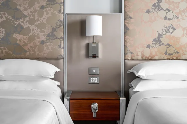 غرفة بسريرين مزدوجين بإطلالة على المدينة، Sheraton Melbourne Hotel 9/13