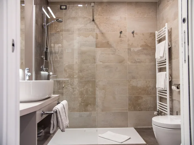 غرفة كلاسيكية بسرير مزدوج، HOTEL ARABA FENICE 5/7