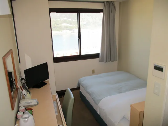 غرفة بسرير مزدوج للمدخنين، Amami Port Tower Hotel 1/2
