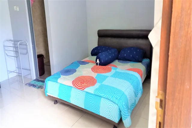 غرفة قياسية بسرير مزدوج للمدخنين، Nabila Syar i Guesthouse by ZUZU 2/4