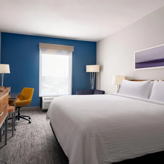 Specialty, Holiday Inn Express Hotel Amp Suites New Orleans Airport South 1/4
