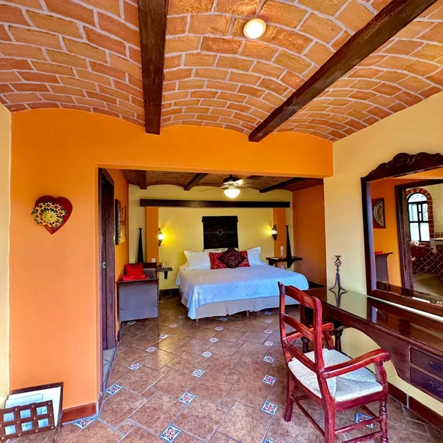جناح جونيور، La Villa Del Ensueno 6/10